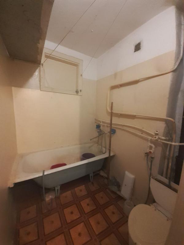 Продается 1-комнатная квартира в  центре города по адресу :
г. - Новотроицк