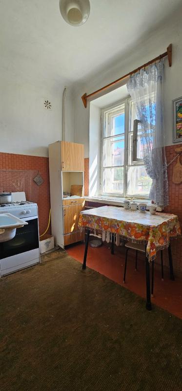 Продается уютная двухкомнатная квартира по адресу: ул. - Новотроицк