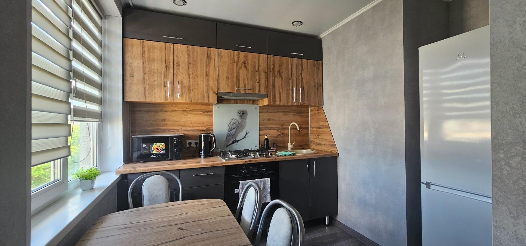 Квартира ЗАЕЗЖАЙ И ЖИВИ! - Новотроицк