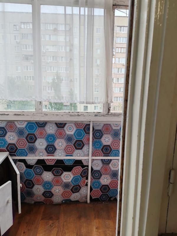 Продам 2- комнатную квартиру с раздельными ходами, в хорошем районе города. - Новотроицк