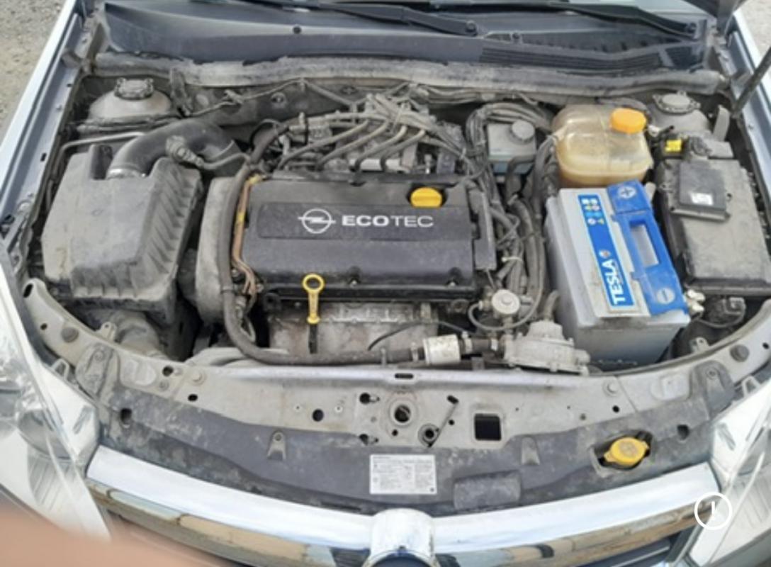 Продам свою ласточку,есть ГБО ,оформлено в ПТС . - Новотроицк