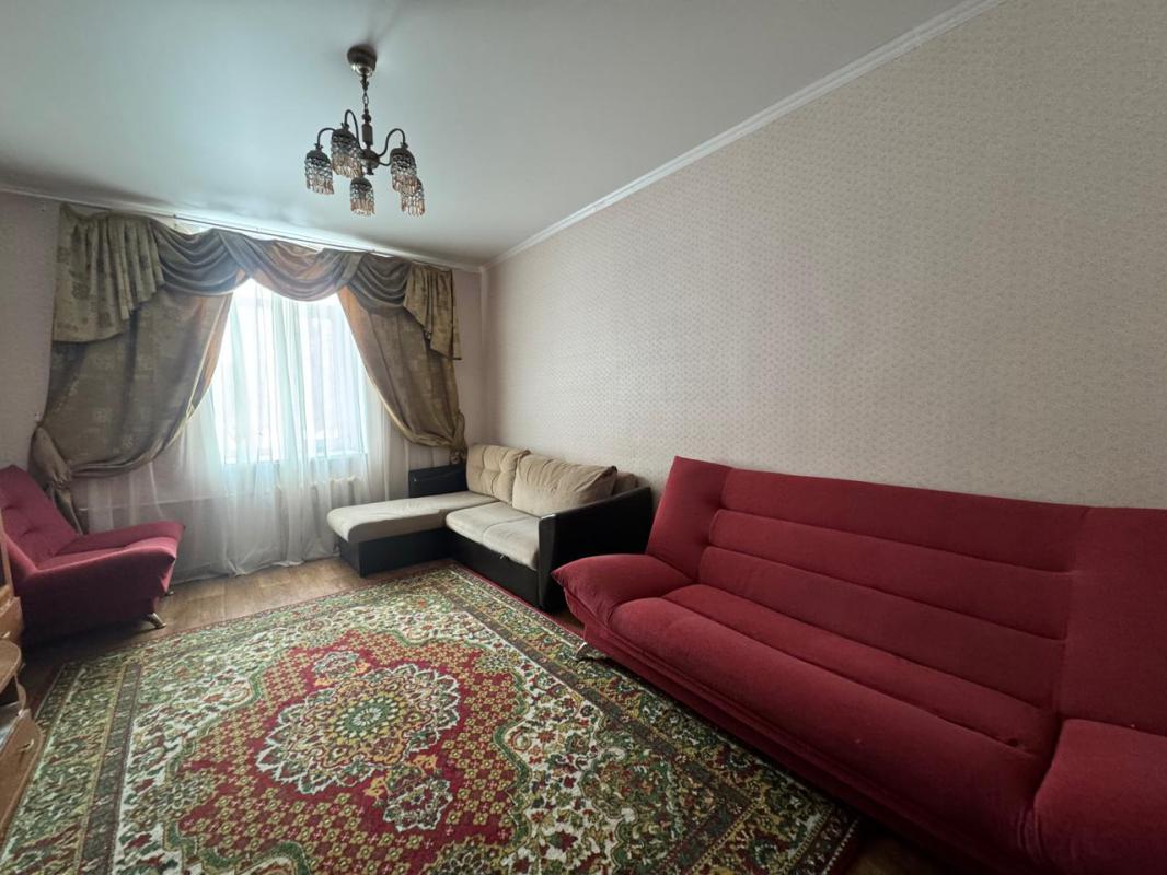 Продается 2-комнатная квартира на 1 этаже в тихом районе с развитой инфраструктурой! - Новотроицк