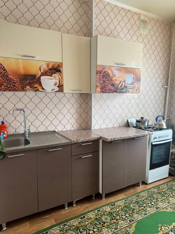 Продается 2-комнатная квартира на 1 этаже в тихом районе с развитой инфраструктурой! - Новотроицк