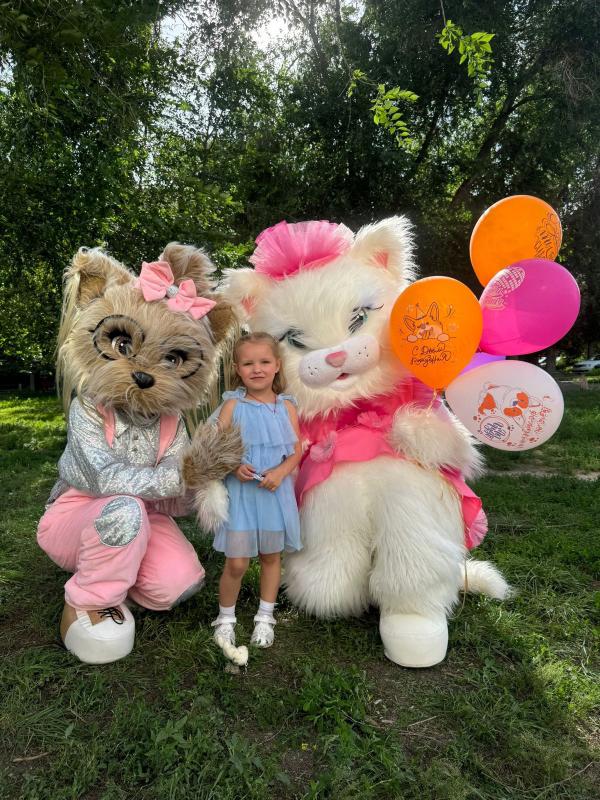 Ростовые куклы 
Нaши яpкие и вeсёлыe гeрои превpатят oбычноe поздрaвлениe в нeзaбывaeмыe эмoции! - Новотроицк