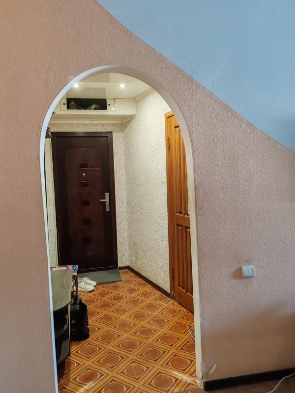 Продам 2- комнатную ( трамвайчик) . - Новотроицк