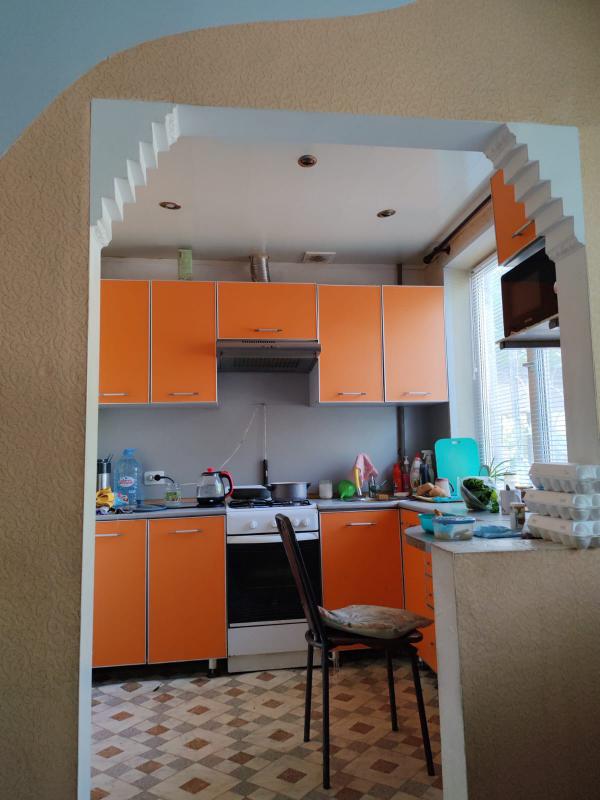 Продам 2- комнатную ( трамвайчик) . - Новотроицк