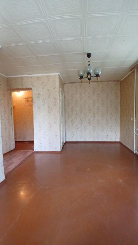 Продается однокомнатная квартира в кирпичном доме  на востребованном втором этаже по адресу г. - Новотроицк