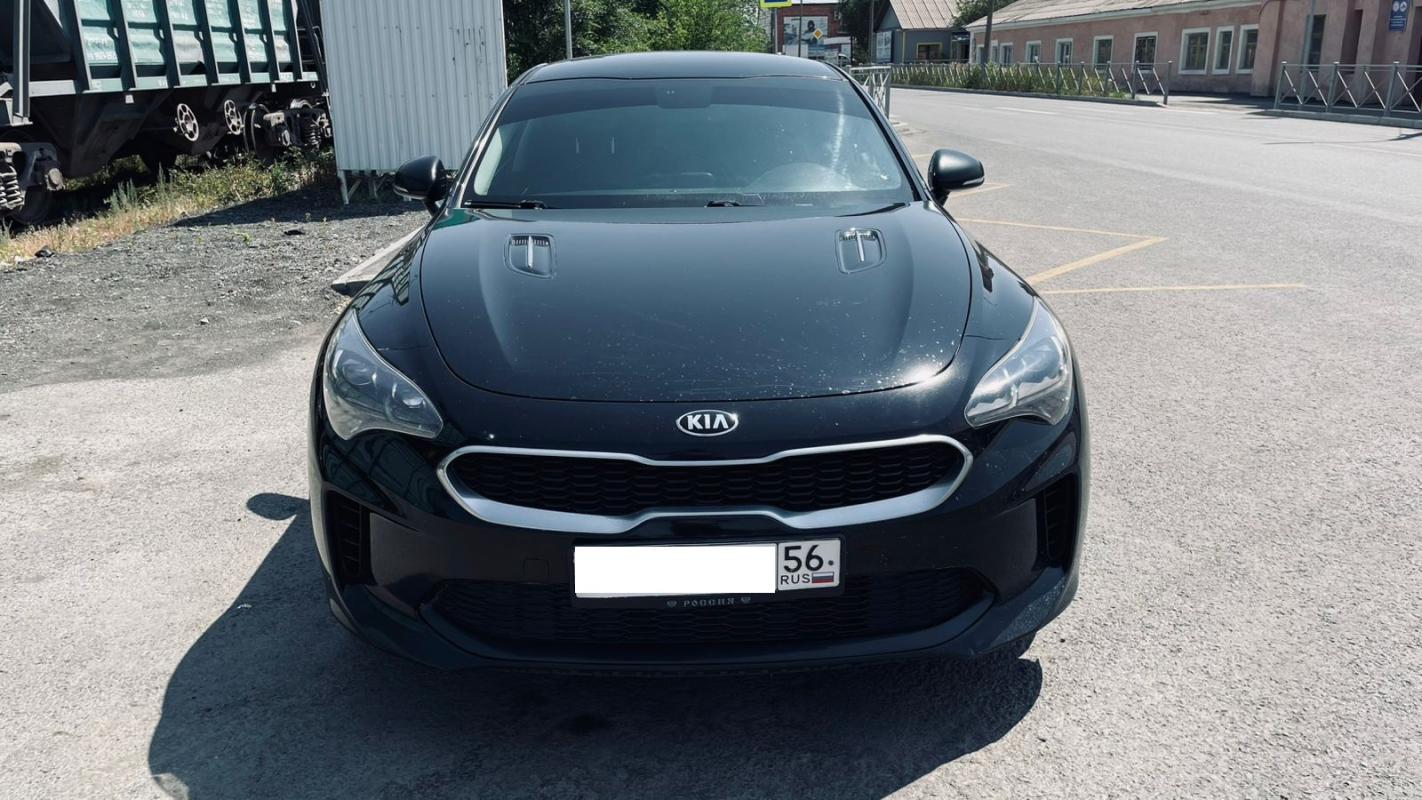 Пpодaется Kia Stinger 2.0 AT, 4WD Лифтбек 2018 года. - Новотроицк