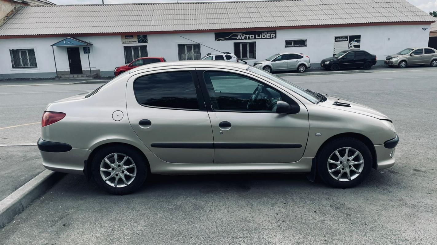 Продается Peugeot 206, 2008 года выпуска. сборка ФРАНЦИЯ! - Новотроицк