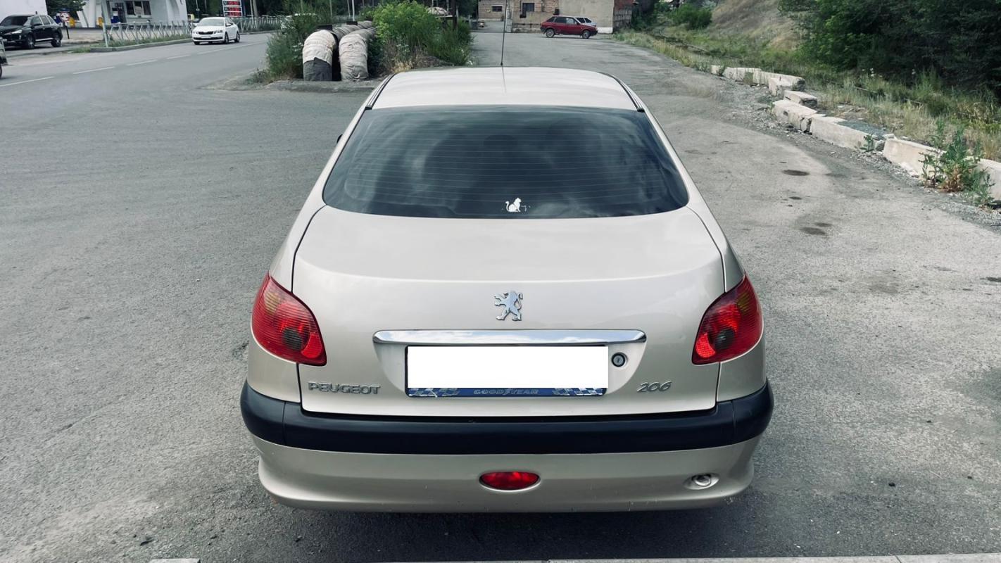 Продается Peugeot 206, 2008 года выпуска. сборка ФРАНЦИЯ! - Новотроицк
