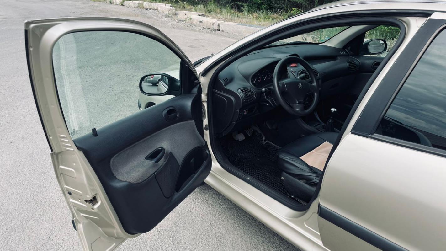 Продается Peugeot 206, 2008 года выпуска. сборка ФРАНЦИЯ! - Новотроицк