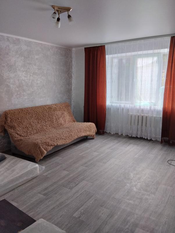 Сдам 1 комнатную большую квартиру после ремонта,, без животных и детей. - Новотроицк
