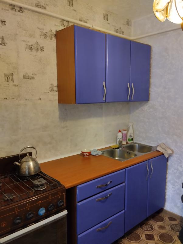 Сдам 1 комнатную большую квартиру после ремонта,, без животных и детей. - Новотроицк