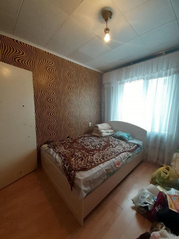 Продается уютная 4-комнатная квартира по адресу : г. - Новотроицк