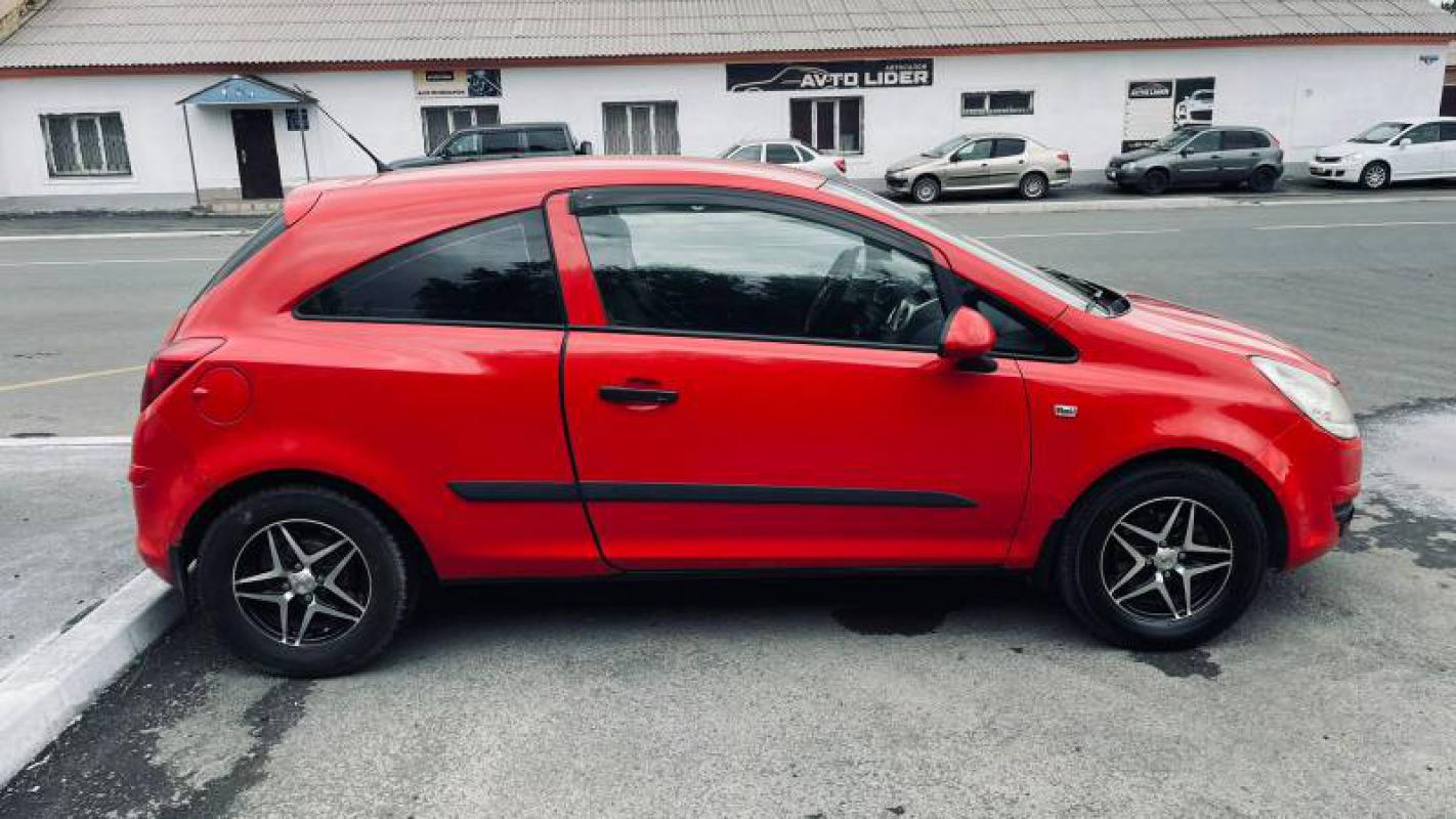 Продается Opel Corsa, 2007 года

Лёгкий, экономичный, маневренный автомобиль,

магнитола,

пер - Новотроицк