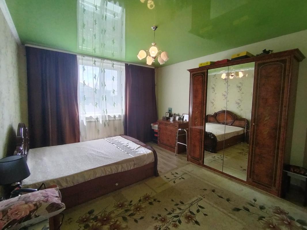 Предлагается к продаже прекрасный дом, расположенный по адресу: улица Степная. - Гай