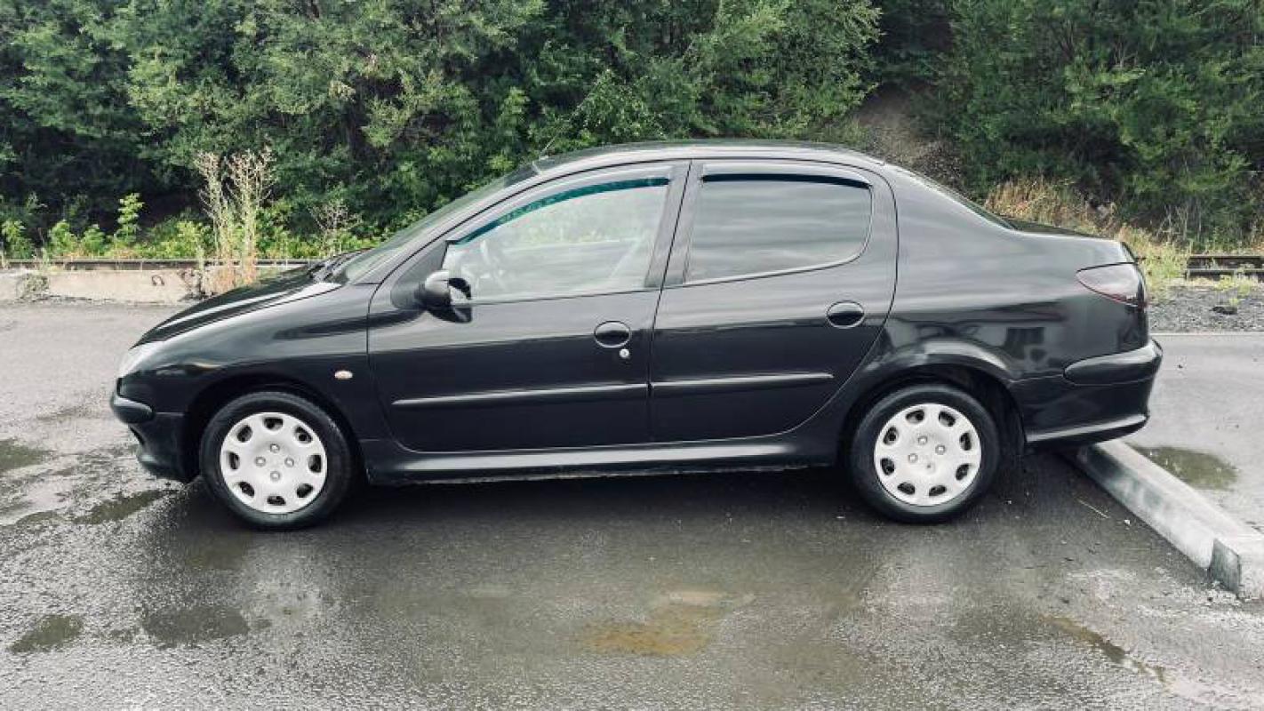 Продается Peugeot 206, 2008 года выпуска. сборка ФРАНЦИЯ! - Новотроицк