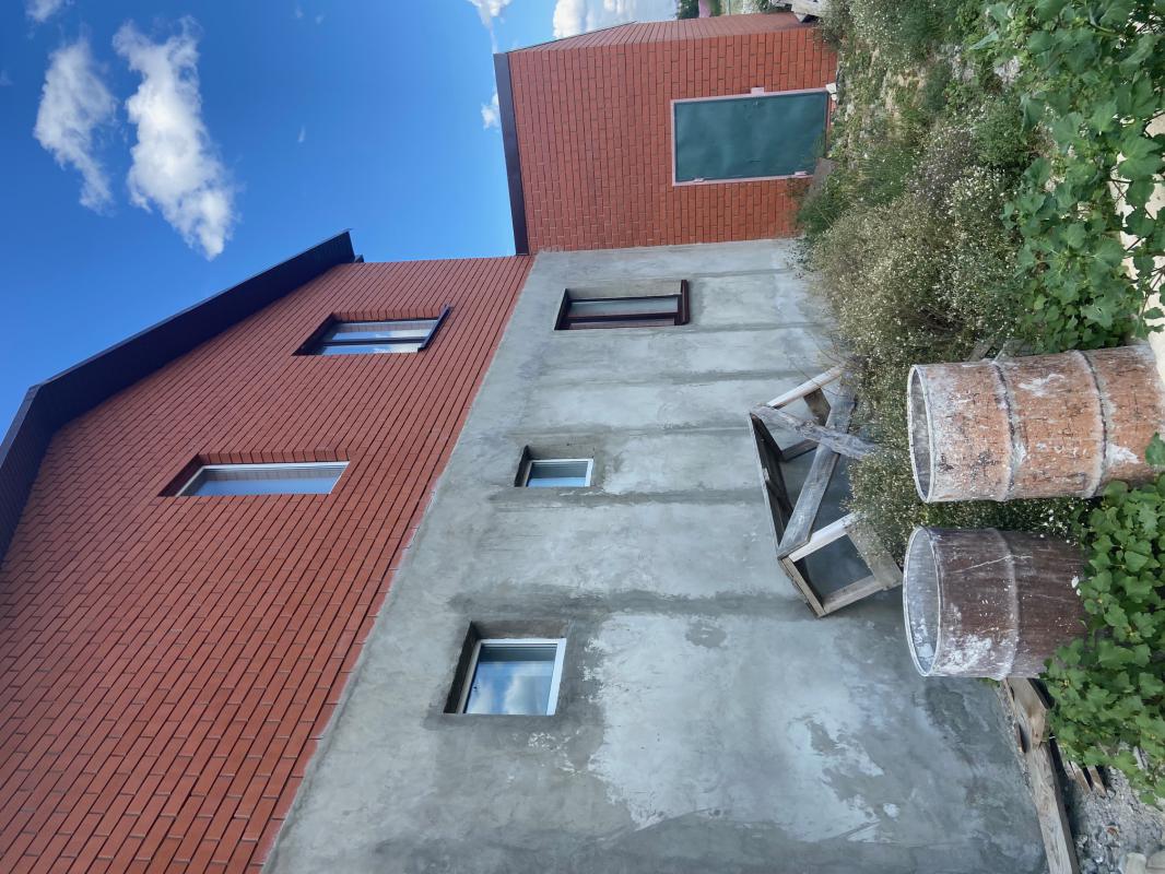 Продается жилой дом, 2х этажный. - Новотроицк