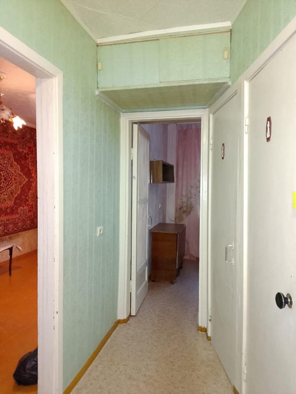 Продам 2-х комнатную квартиру, рядом школа 15 и остановка Новотроицк. - Новотроицк