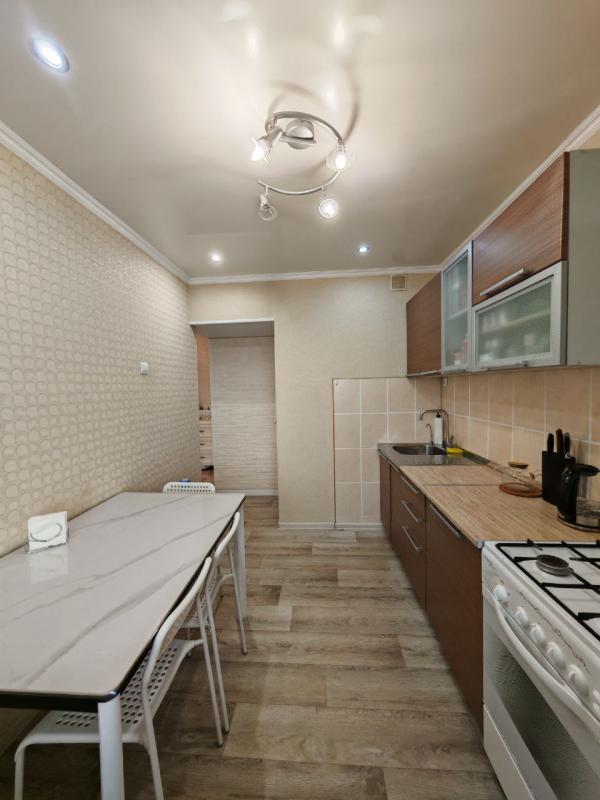 Продается 3-комнатная квартира в центре Новотроицка!!! - Новотроицк