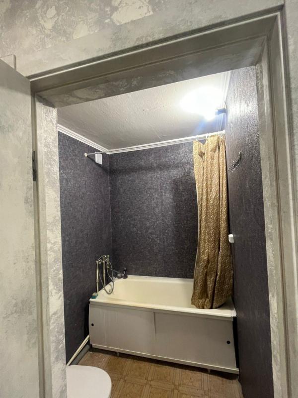 Сдам 3-комнатную квартиру**  

📍 **Расположение:**  
- Во дворе школа №17, детский сад №17  
- В - Новотроицк