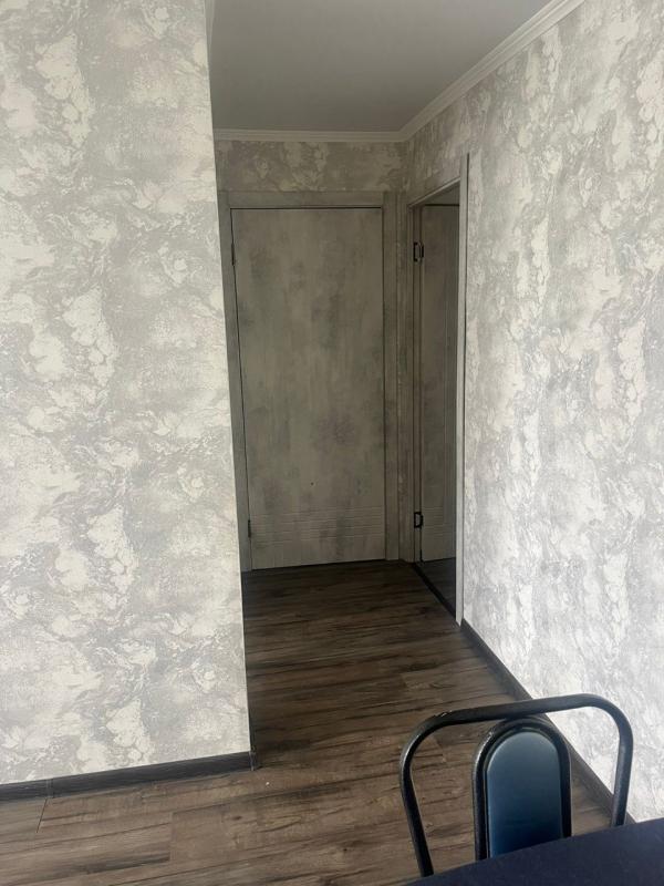 Сдам 3-комнатную квартиру**  

📍 **Расположение:**  
- Во дворе школа №17, детский сад №17  
- В - Новотроицк