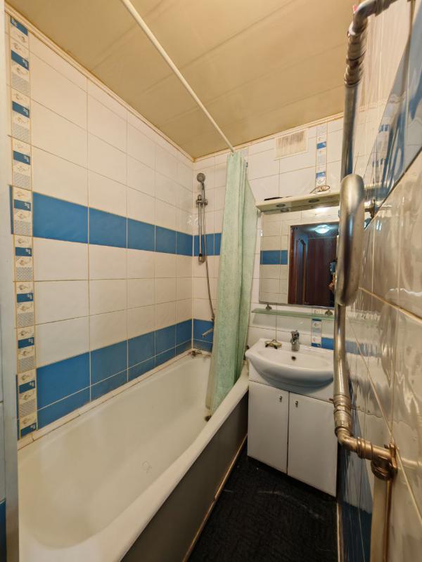 *Продается 3-комнатная квартира в кирпичном доме!*
Рады предложить вам уютную 3-комнатную квартиру - Новотроицк