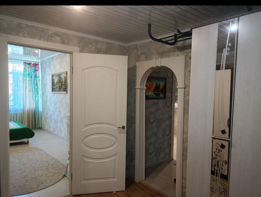 🏠 Продаётся уютная 3-комнатная квартира 90 м² в тихом центре (ул. - Новотроицк