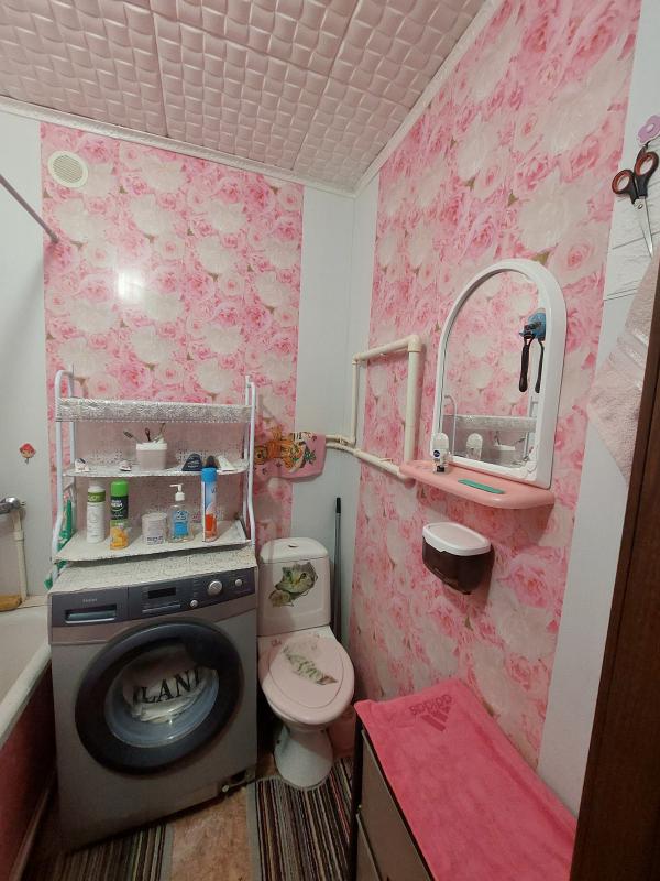 Продам 2- комнатную квартиру по ул. - Новотроицк