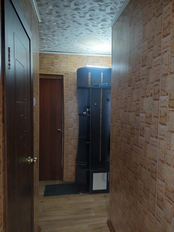 Продам 2- комнатную квартиру по ул. - Новотроицк