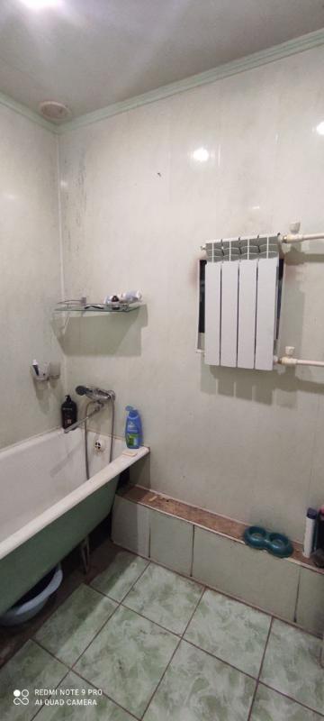 Предлагаем вашему вниманию двухкомнатную квартиру старого типа по адресу Железнодорожная д.3. - Новотроицк