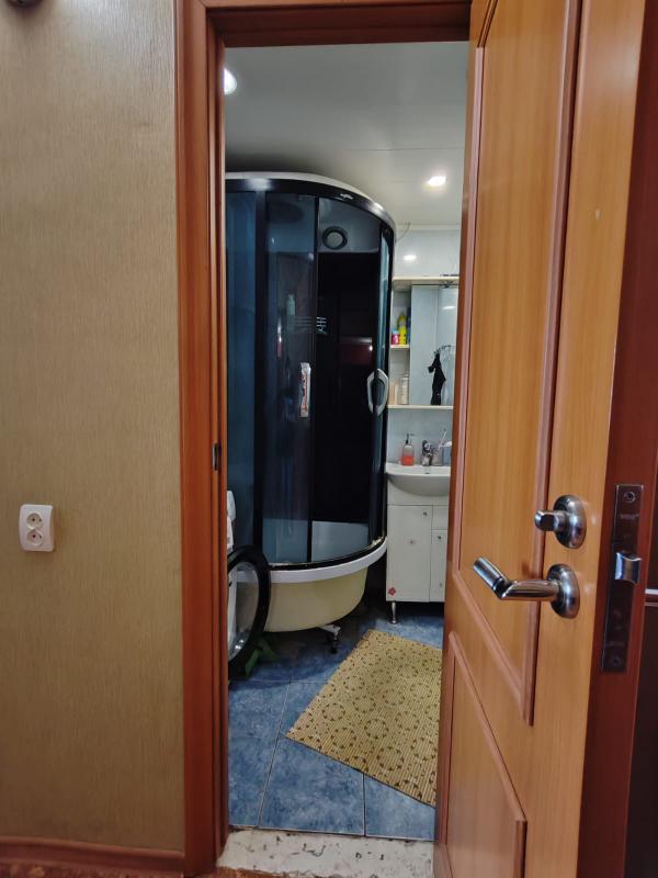 Продам 3- комнатную с хорошим косметическим ремонтом . - Новотроицк