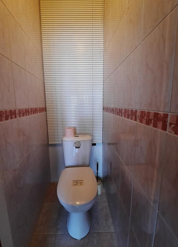 Продается 1комнатная квартира на 2этаже в кирпичном доме по адресу: г. - Новотроицк