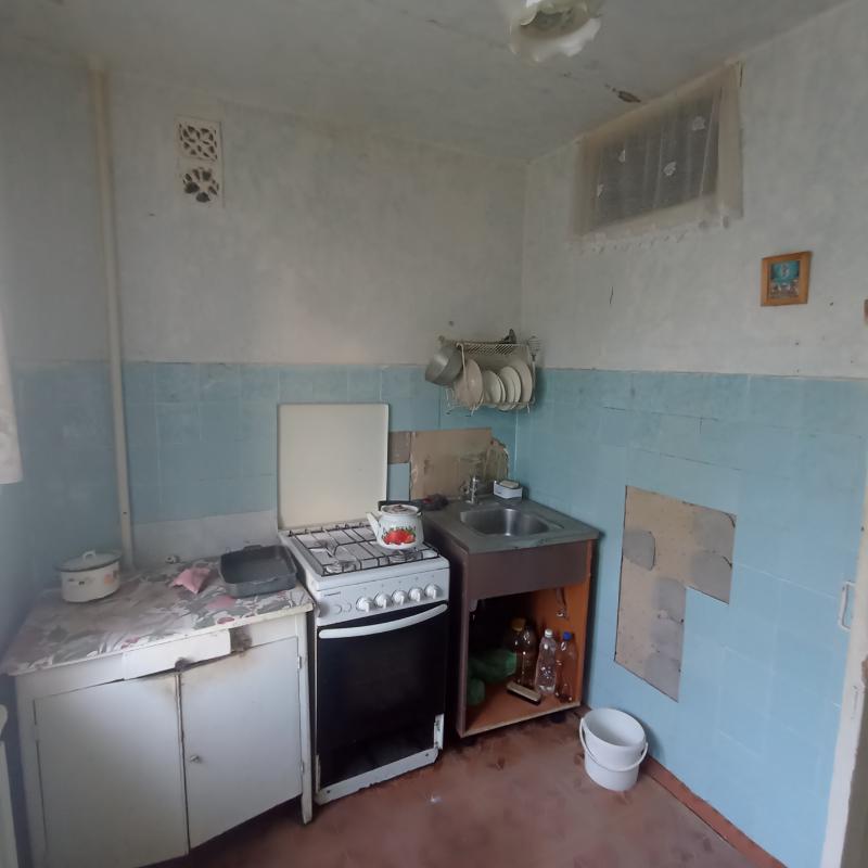 Продаю 3х комнатную в кирпичном доме на 2 этаже, район Дино пиццы, Все рядом, уютная квартира в кото - Новотроицк