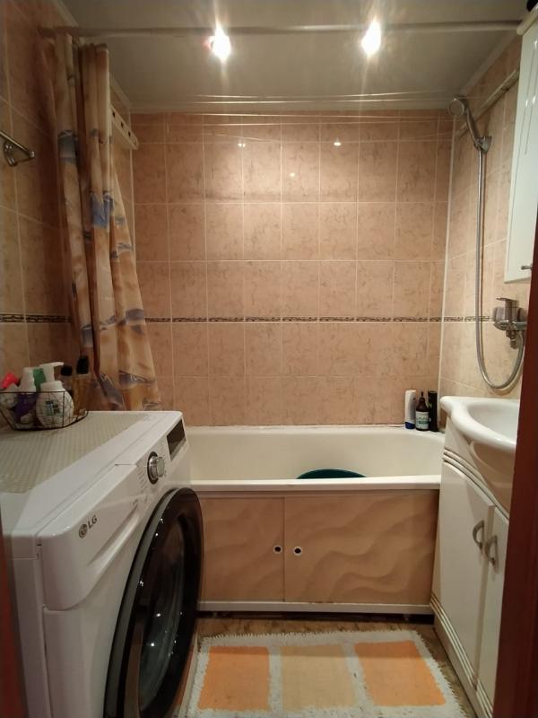 Продаётся 3-х комнатная квартира на 7 этаже 9 - ти этажного дома, по адресу г. - Новотроицк