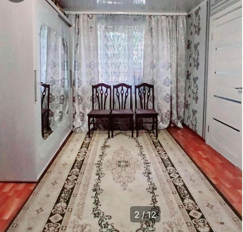 Продам 2- комнатную квартиру с хорошим косметическим ремонтом. - Новотроицк