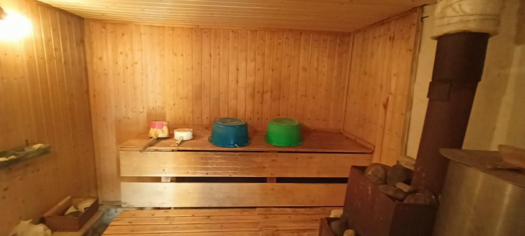 На Банке продам Дачу15 соток (две большие комнаты, обустроенные мебелью, бытовой техникой, посудой). - Новотроицк