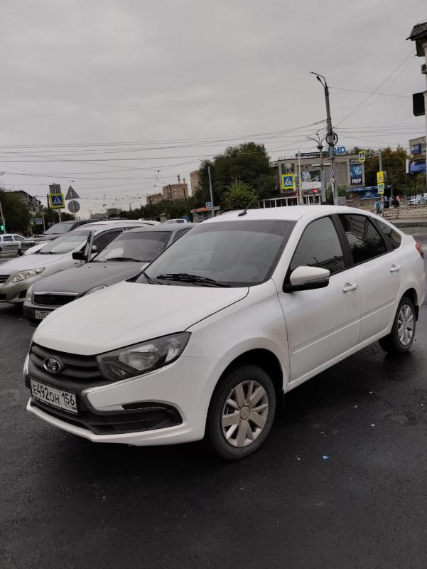 Продам лада гранта 2023года комплектация люкс все вопросы по телефону - Новотроицк