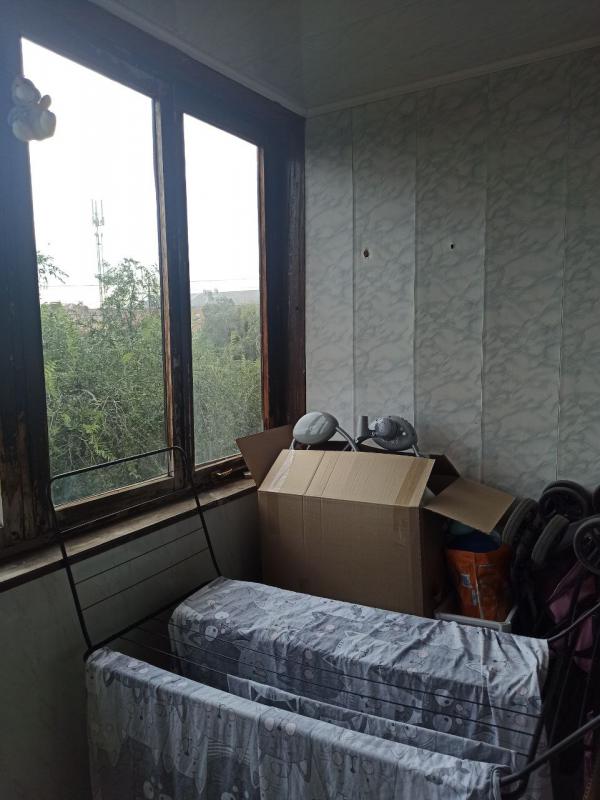 Срочно продаётся двухкомнатная квартира улучшенной планировки   в отличном районе (ост . - Новотроицк