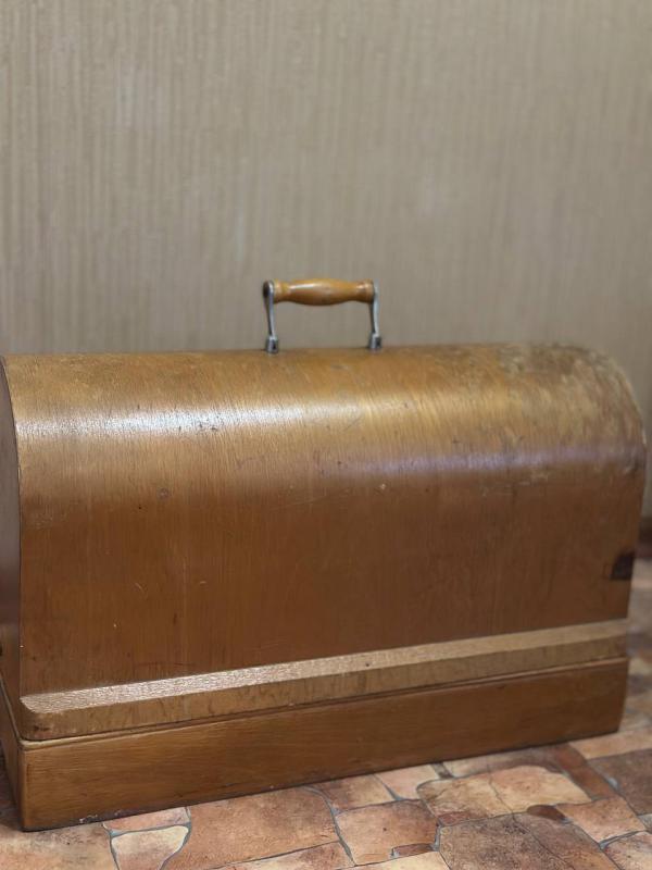 Продаю 2 швейные машинки, работоспособность не устанавливалась

Стоимость 3000 руб. - Орск