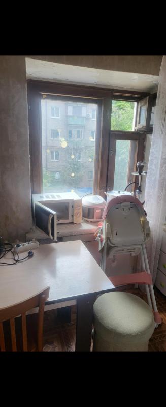 Продается 1 комнатная квартира, темлая,со всей мебелью,продажа от собственника,1 собсвеник,рядом маг - Новотроицк