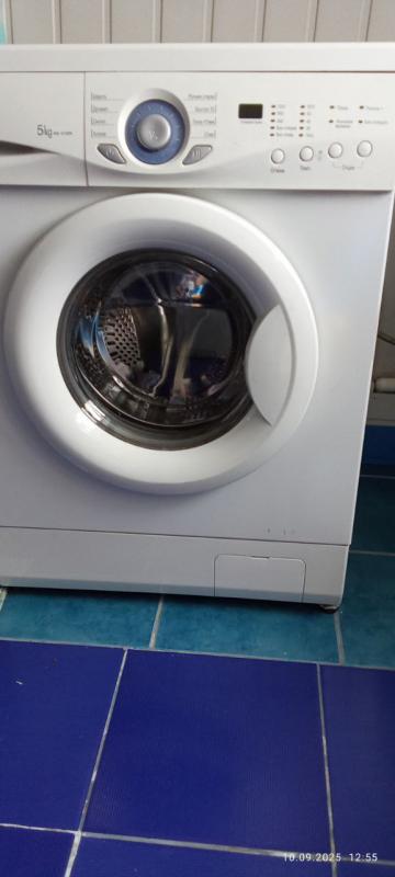 Продам стиральную машину LG 5 кг. - Орск