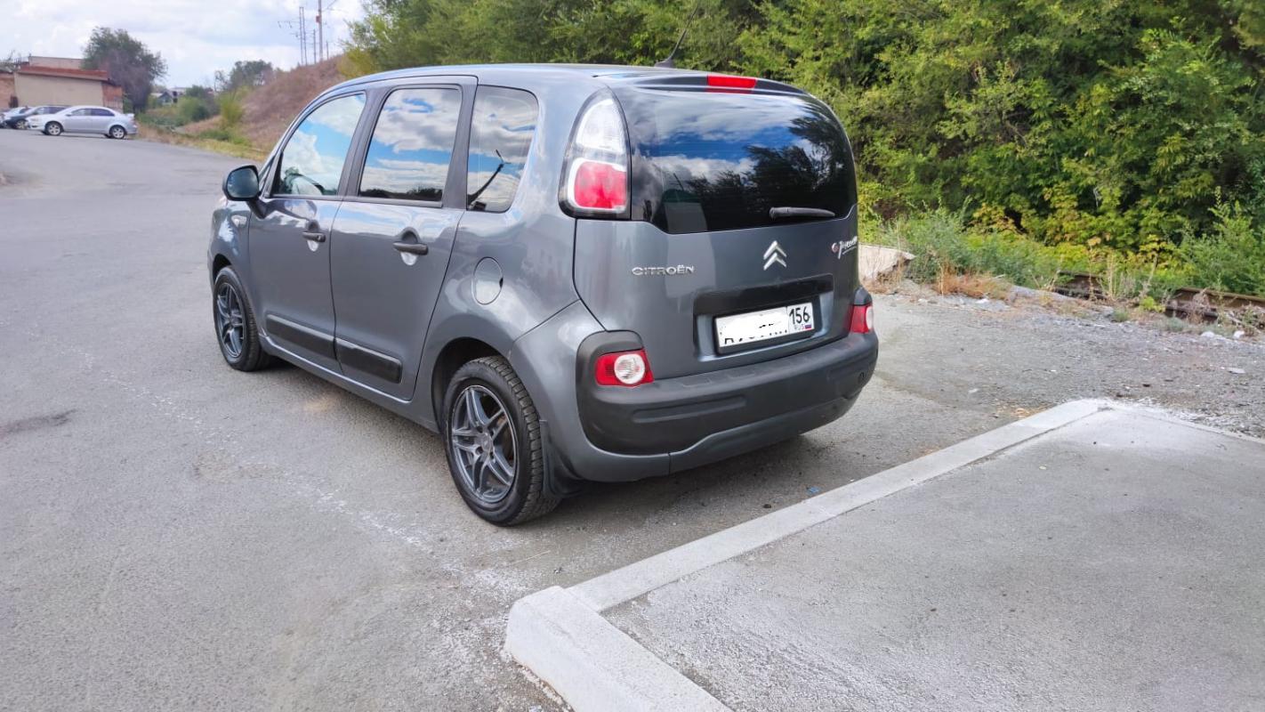 Продается Citroen C3 Picasso 2010 год. - Новотроицк