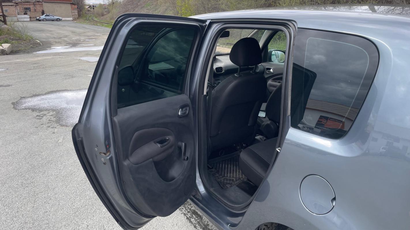 Продается Citroen C3 Picasso 2010 год. - Новотроицк