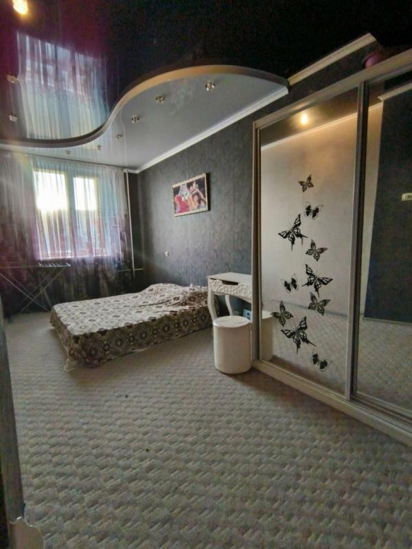 В ПРОДАЖЕ БОЛЬШАЯ КВАРТИРА ПО ВЫГОДНОЙ ЦЕНЕ! - Новотроицк