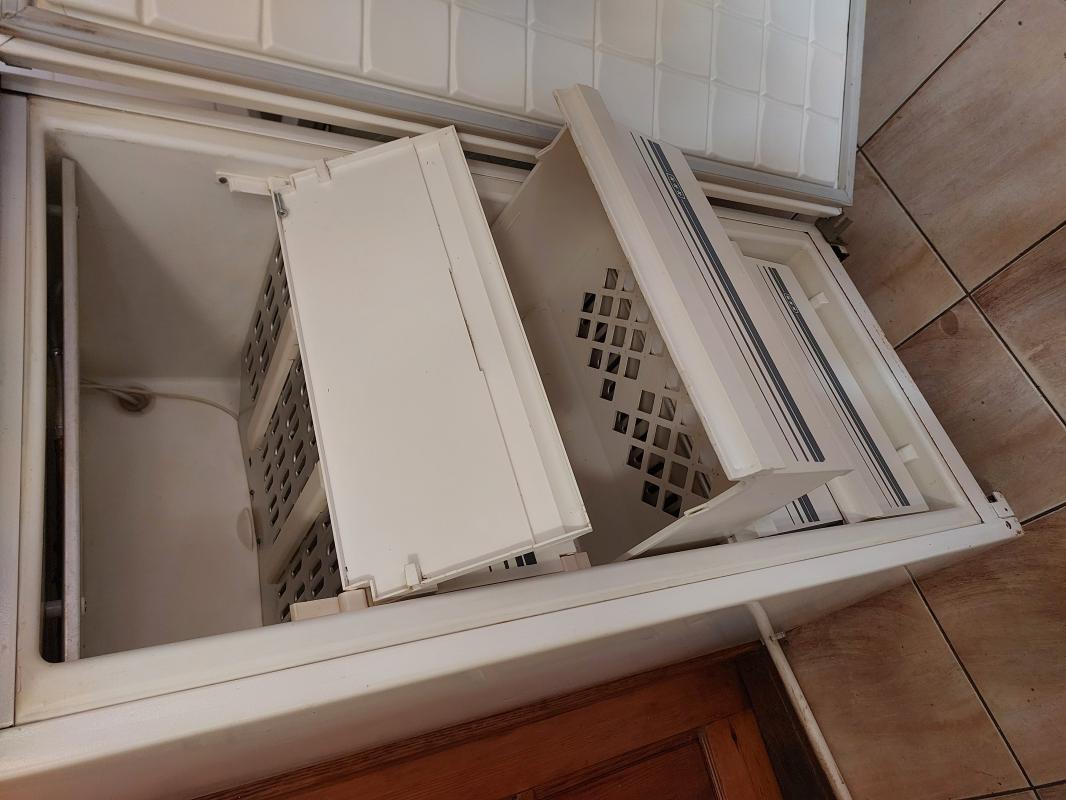 Продам морозильную камеру б/у Свияга 106 - Новотроицк