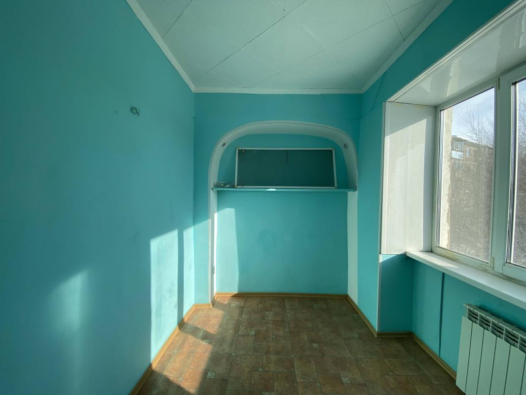 Продается 1-комнатная квартира в отличном районе, кирпичный дом, высокая звукоизоляция, солнечная ст - Новотроицк