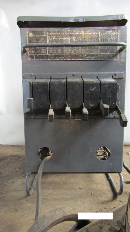 Продам промышленный сварочный аппарат и реостат баластный РБ-301 У2
Универсальный - Орск