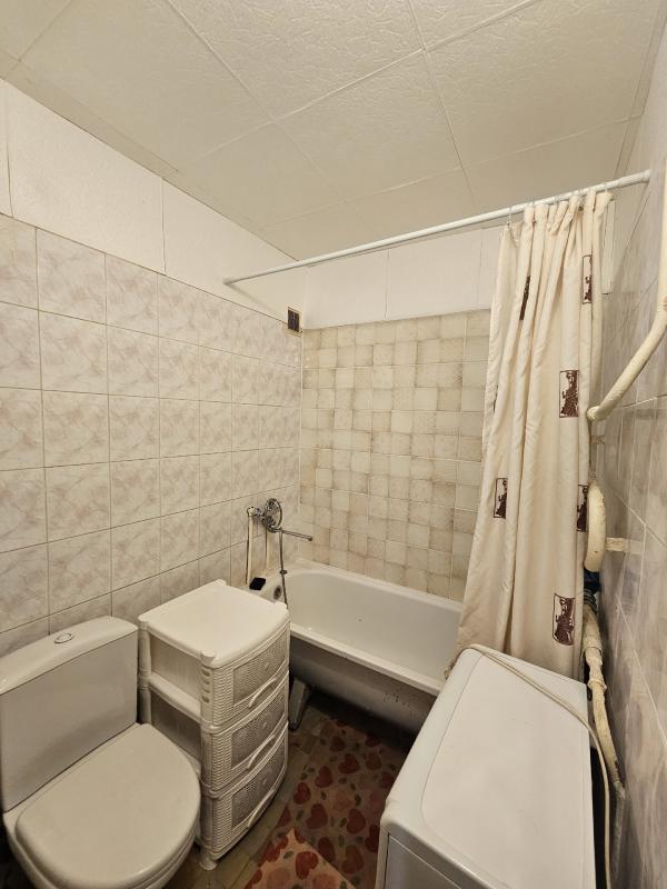 Предлагается к продаже уютная и светлая квартира, расположенная в отличном районе города Новотроицка - Новотроицк