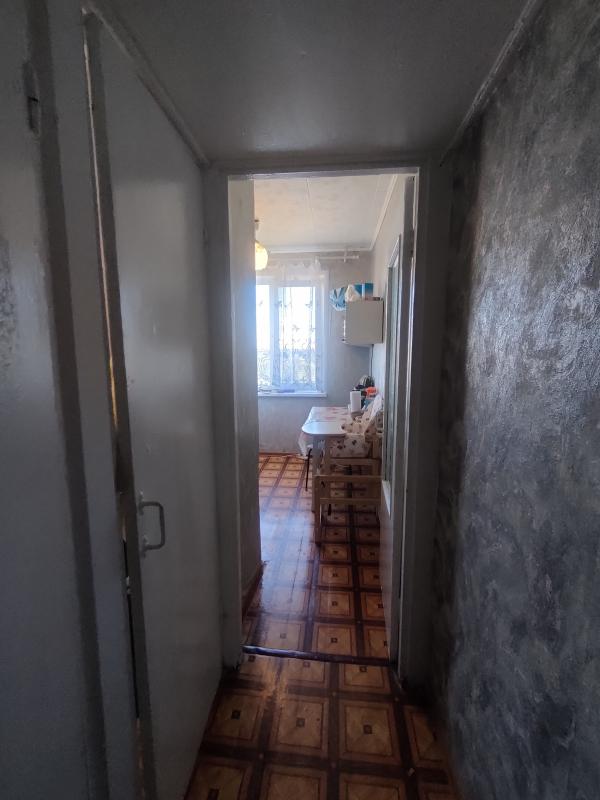 Продаётся уютная двухкомнатная квартира (распашонка) площадью 47.3 квадратных метров на четвёртом эт - Новотроицк